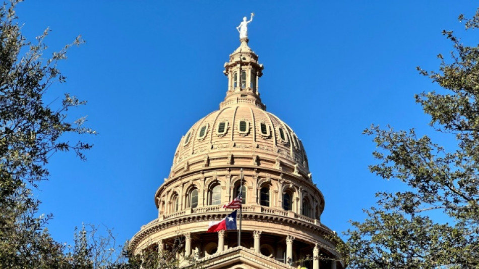 Deputados democratas do Texas voltam ao estado em meio à disputa por mapa eleitoral