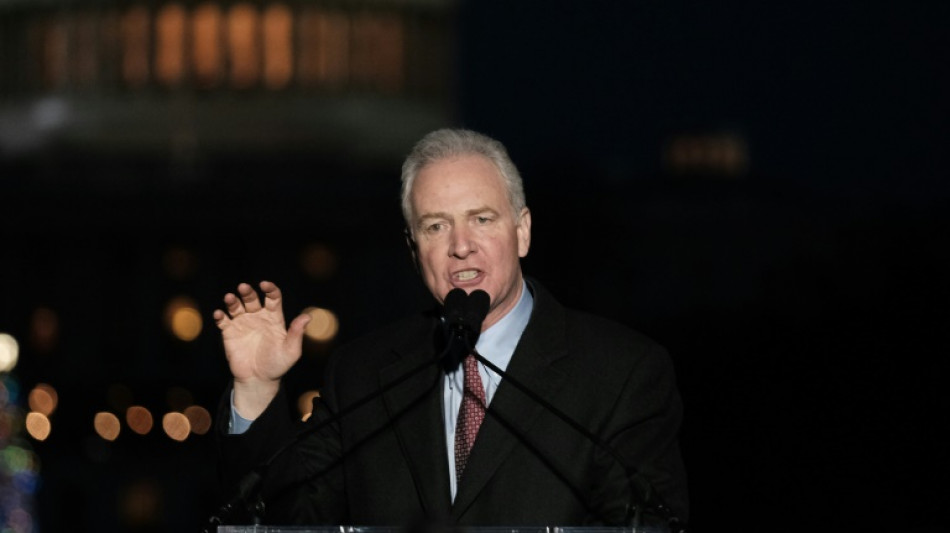 US-Senator will sich in El Salvador für irrtümlich abgeschobenen Migranten einsetzen