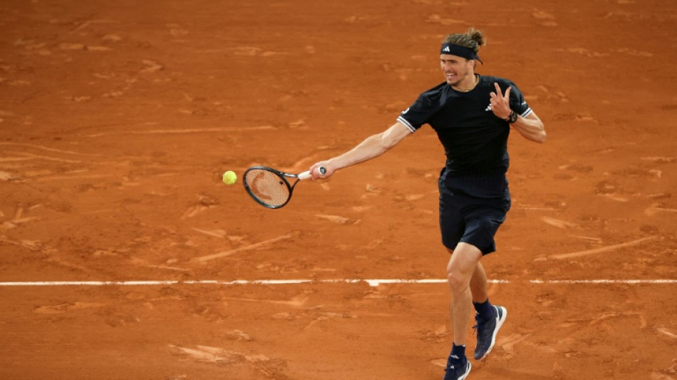 Roland-Garros: Zverev donne une le&ccedil;on au jeune Jodar