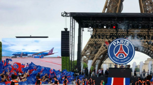 Les h&eacute;ros du PSG de retour &agrave; Paris pour un triomphe sous haute surveillance