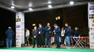 Auto: bagno di folla alla partenza del 22° Rally Tirreno-Messina