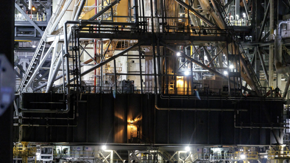 Luna, slitta di 48 ore la prova generale del lancio di Artemis II