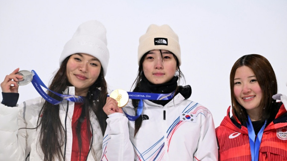Teenager Choi wrecks Kim's Olympic snowboard hat-trick bid