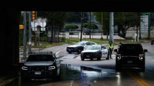Ataque a centro de detenção de migrantes nos EUA deixa um morto e dois feridos