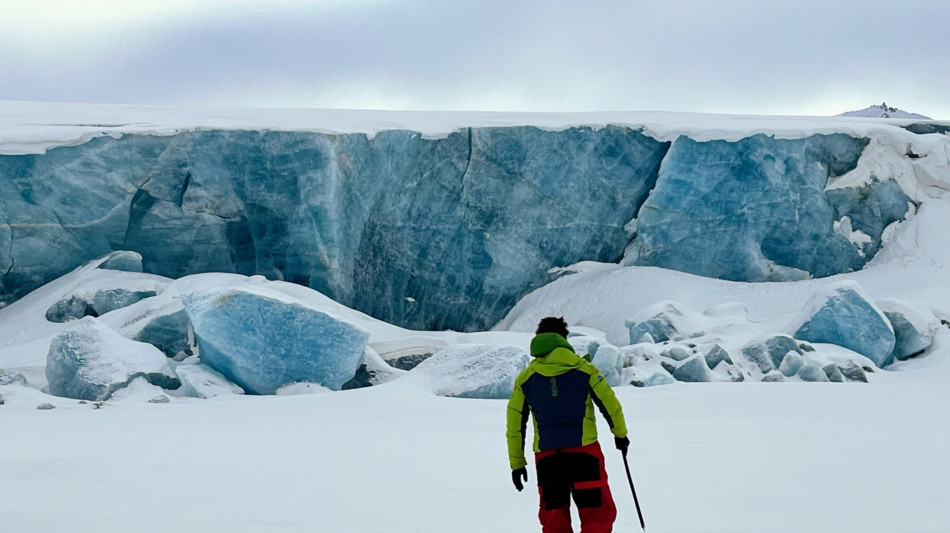 Una ricerca del Cnr di Venezia trova il bromato sulla neve delle Svalbard