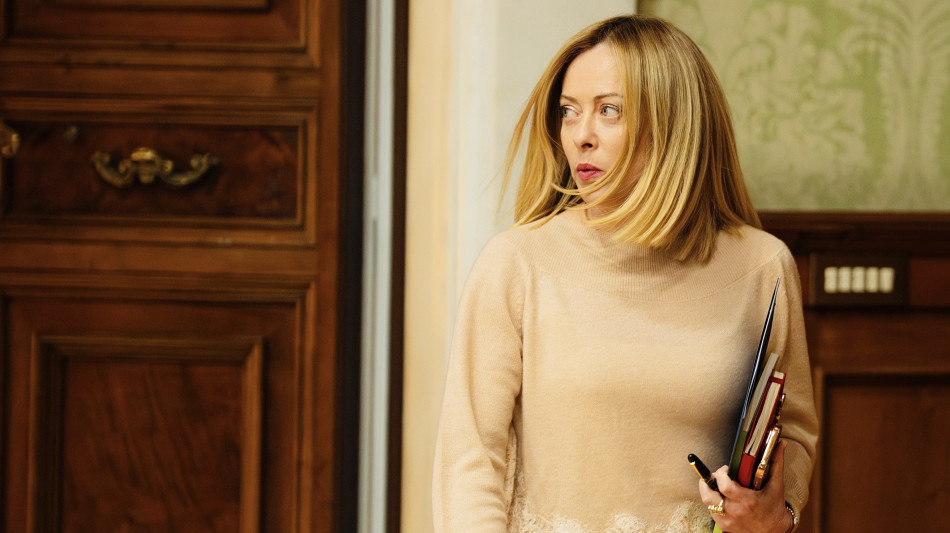 Meloni alle parti sociali, nuovo patto davanti a questa crisi