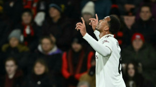 Arsenal extend lead at top of Premier League, Villa win