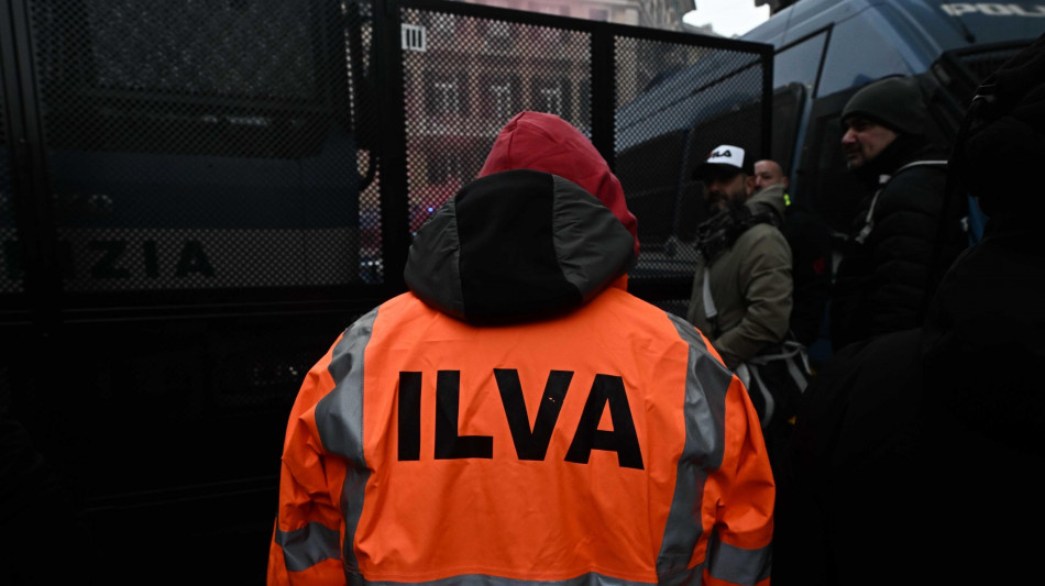 Ex Ilva, governo lavora a ipotesi decreto con misure per lavoratori indotto
