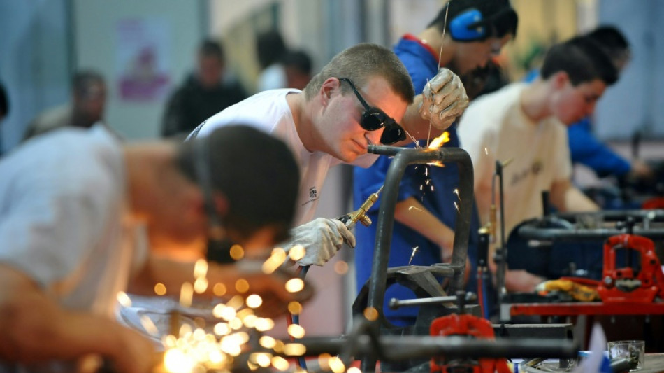 Jeder Zehnte der 20- bis 24-J&auml;hrigen ohne Job und ohne Ausbildung