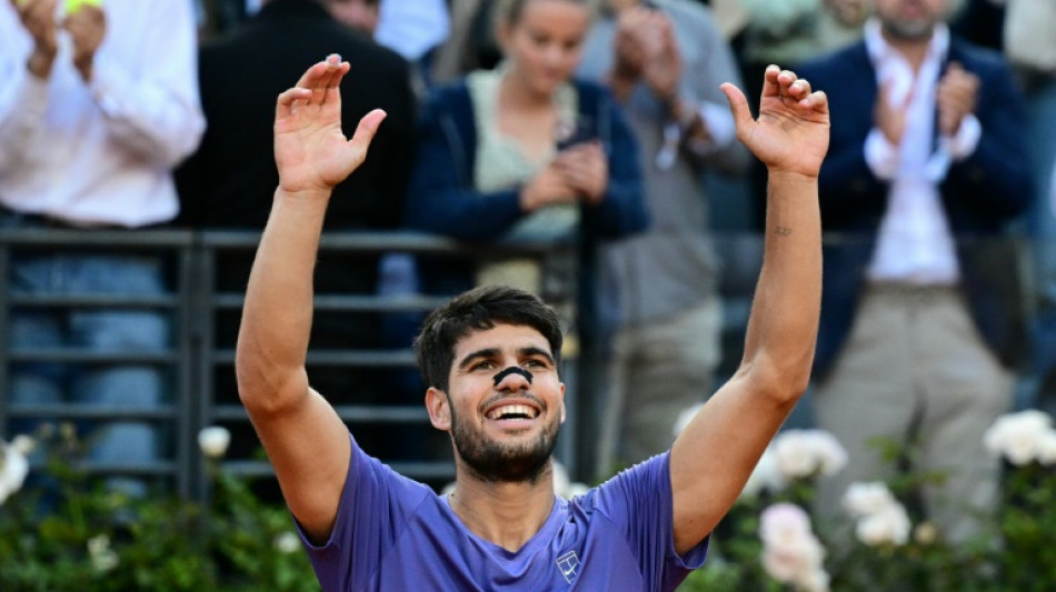Alcaraz estreia em Roland Garros contra Nishikori; João Fonseca enfrenta Hurkacz