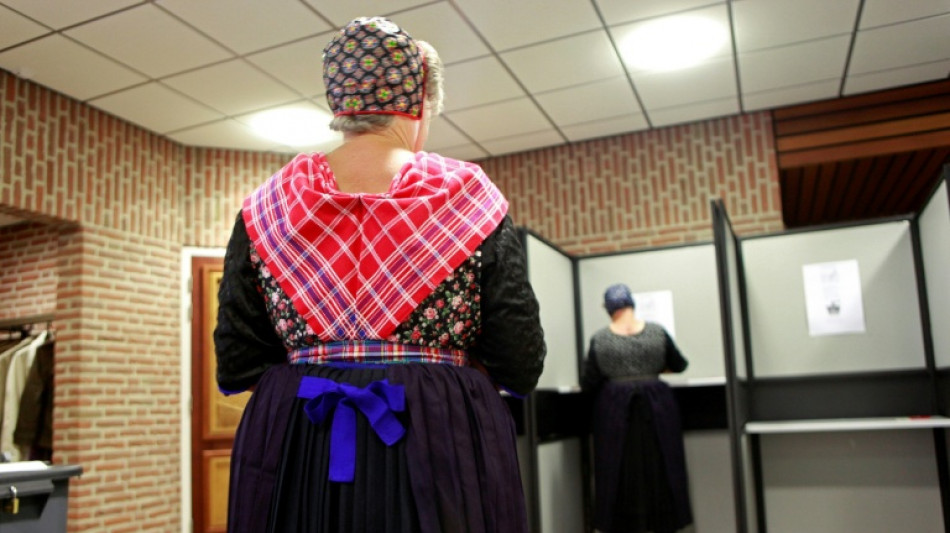 Dutch far right alive and well despite centrist victory