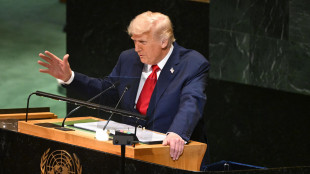 Trump, 'molto deluso da Putin, è il momento di fermarsi'