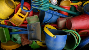 In selbstgegrabenem Sandloch steckengeblieben: Dreij&auml;hriger stirbt in Niedersachsen