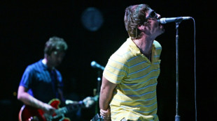 Oasis vuelve en una gira de Cardiff a Sao Paulo que sus seguidores esperan ansiosos