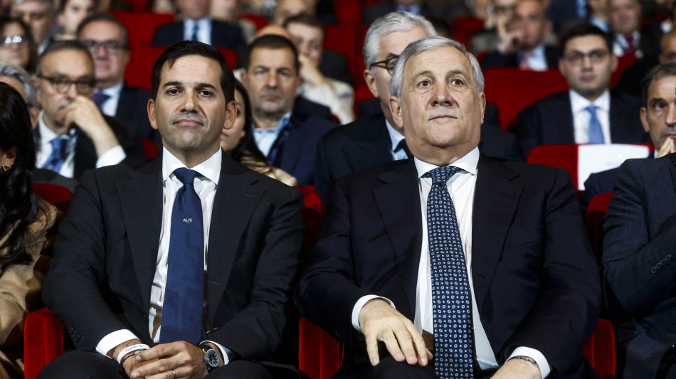 Tajani, 'su Dragone una tempesta in un bicchiere d'acqua'