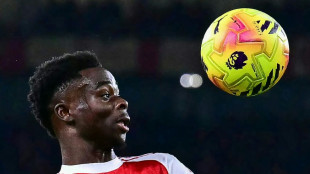Bukayo Saka volta a ser relacionado ap&oacute;s desfalcar o Arsenal por um m&ecirc;s devido a les&atilde;o