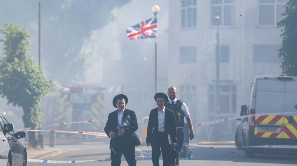 La polic&iacute;a no considera "sospechoso" el incendio en una tienda kosher de Londres
