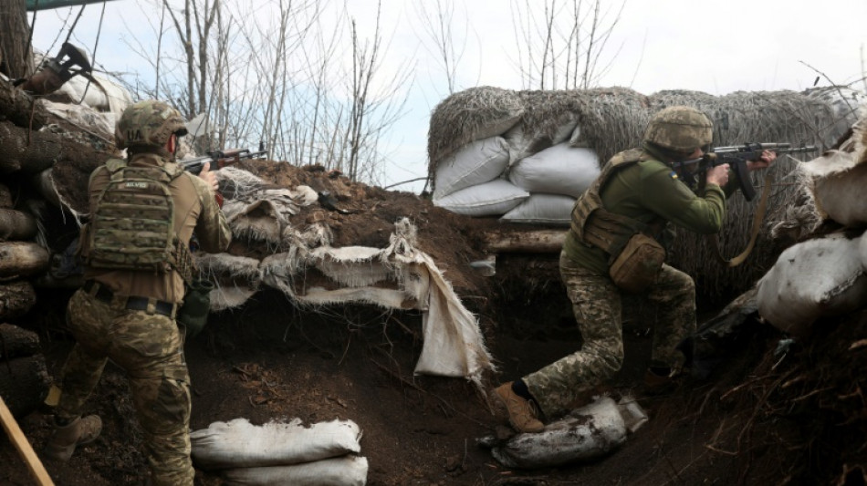 Russische Truppen ziehen Belagerungsring um Mariupol&nbsp;immer enger