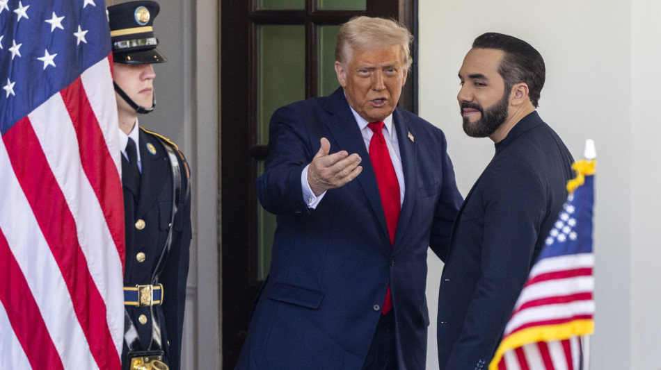 Trump, presto alcune proposte per fermare guerra in Ucraina