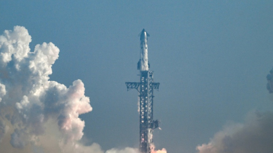 Neue Version von Starship-Riesenrakete absolviert Testflug - mit kleinen Pannen