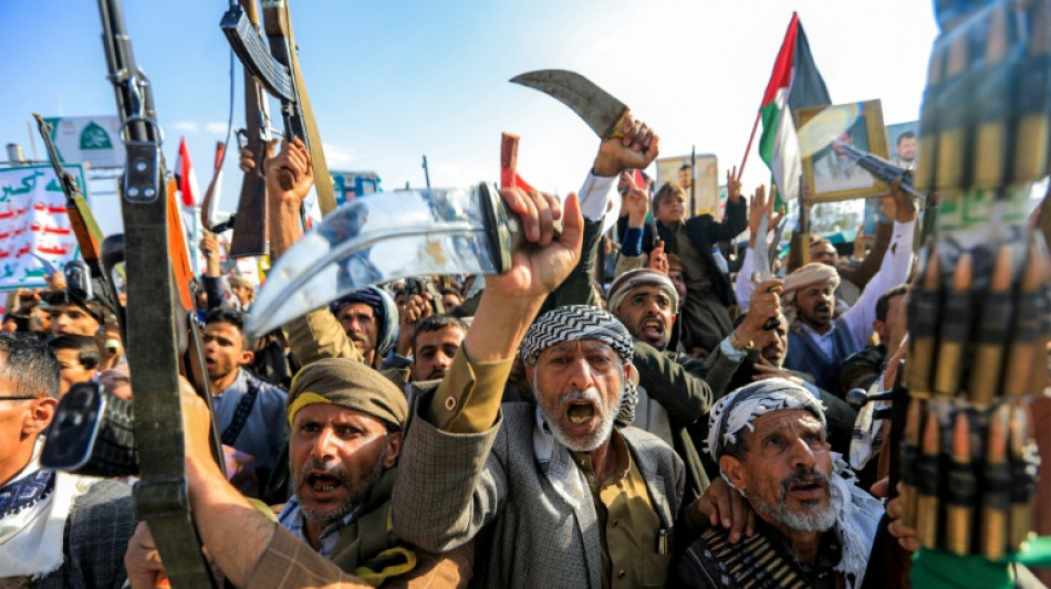 El ejército israelí dice que interceptó un misil lanzado desde Yemen