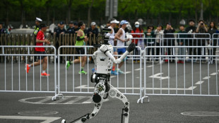 Humanoider Roboter bricht bei Halbmarathon in China menschlichen Weltrekord