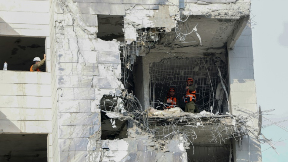 "J'ai eu très peur": en Israël, la ville de Petah Tikva sonnée par une frappe iranienne