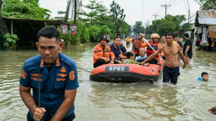 Death toll in Southeast Asia floods tops 300