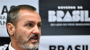 Ministro do STF suspende diretor-geral da PF em meio a crise no Judici&aacute;rio