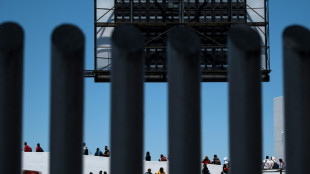 Ref&eacute;ns de criminosos, milhares de mexicanos buscam ref&uacute;gio nos EUA