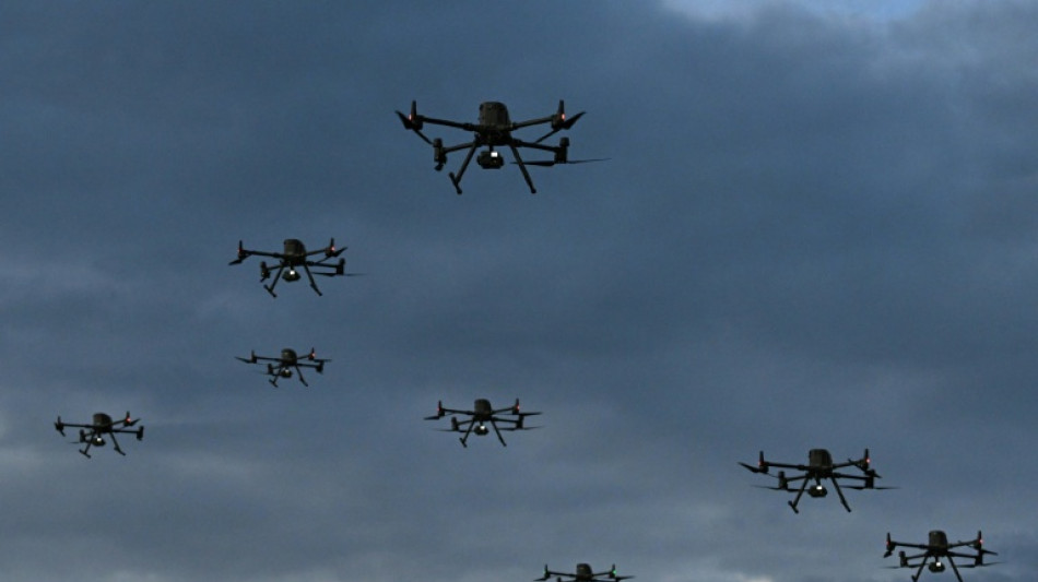 Col&ocirc;mbia apresenta primeiro batalh&atilde;o de drones para combater grupos armados