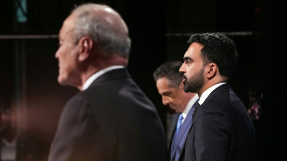 Habitantes y candidatos a la alcaldía de Nueva York condenan redada migratoria