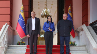 'Rodr&iacute;guez non va da Trump per passaporto scaduto', scherza il fratello