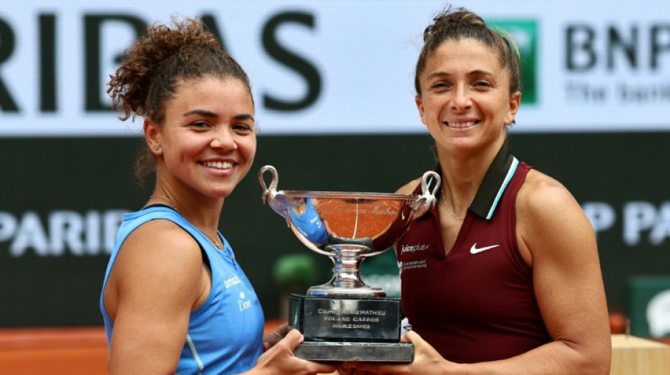 Sara Errani e Jasmine Paolini são campeãs nas duplas femininas em Roland Garros