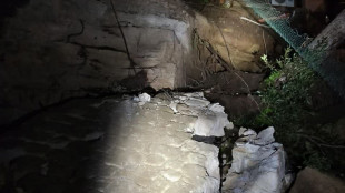 Maltempo: frana costone su una palazzina, un morto e 2 feriti