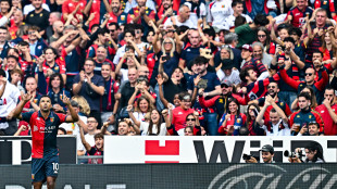 Il Genoa batte 2-1 la Fiorentina, prima vittoria per i rossobl&ugrave;