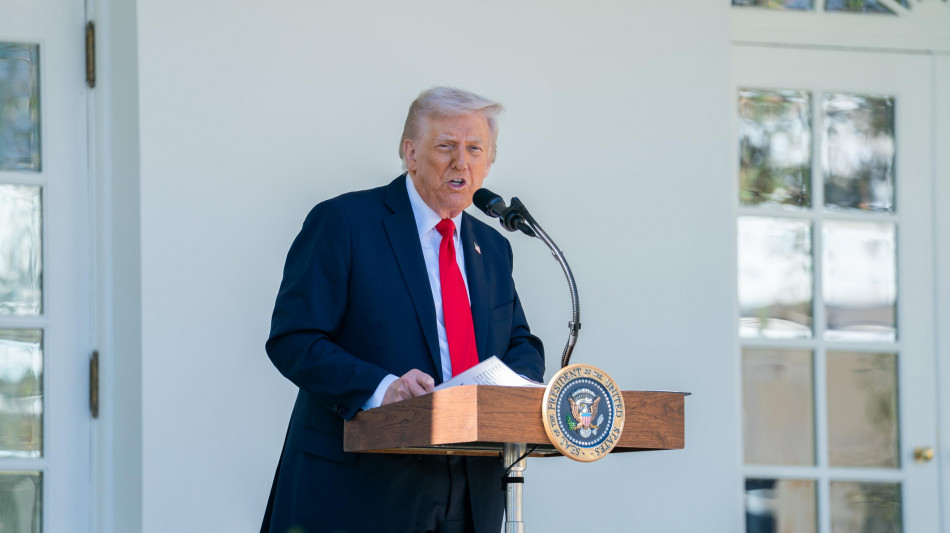 Trump, 'ho cancellato l'incontro con Putin, lo faremo in futuro'