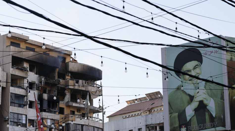 Media, 'Israele non esclude invasione di terra in Libano contro Hezbollah'