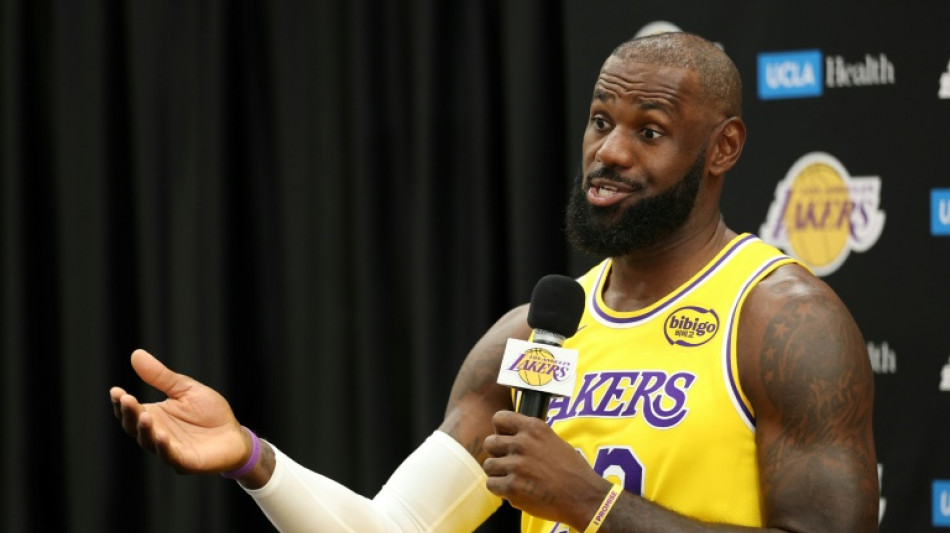 NBA: LeBron James royal à Philadelphie