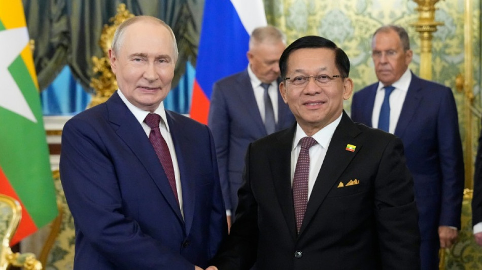 Putin empf&auml;ngt Myanmars Staatschef Min Aung Hlaing im Kreml