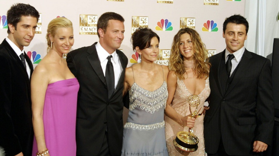 Prisi&oacute;n para el asistente de Matthew Perry por inyectarle la droga que lo mat&oacute;