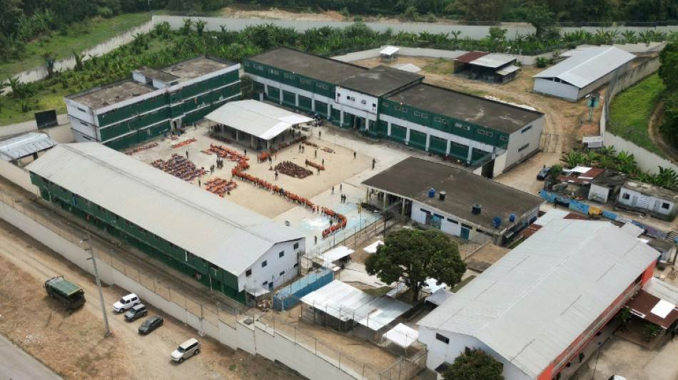 17 Tote bei Bandenk&auml;mpfen in ecuadorianischem Gef&auml;ngnis