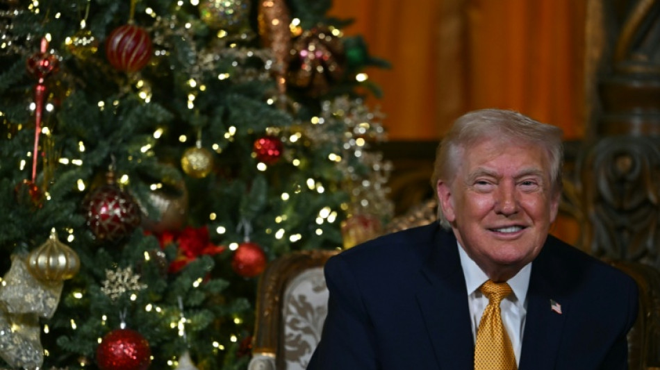 Trump verkn&uuml;pft Weihnachtsw&uuml;nsche mit Angriff auf "radikale Linke"