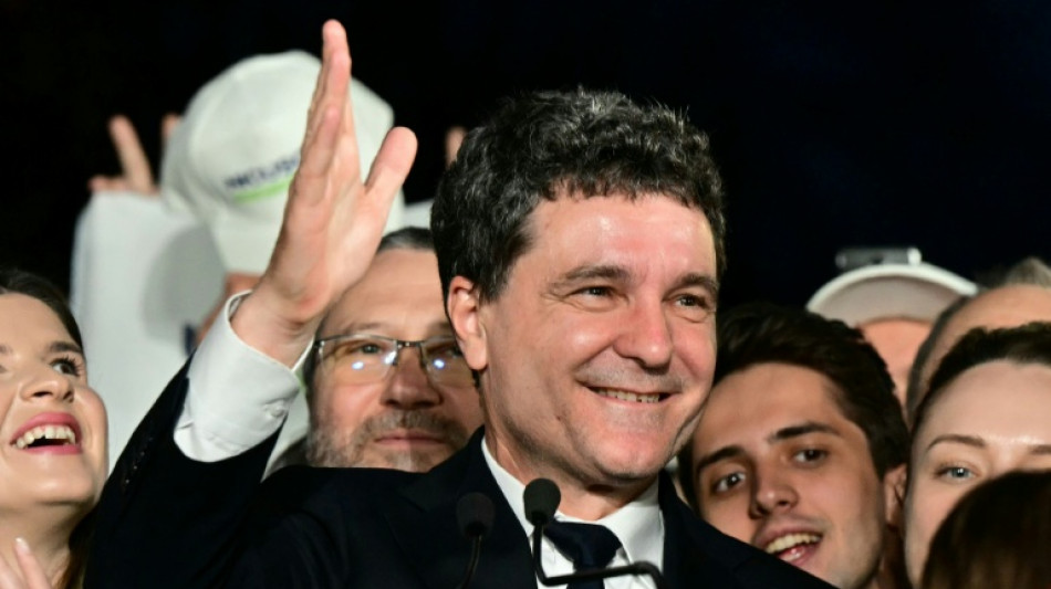 Pro-europäischer Kandidat gewinnt Stichwahl um Präsidentenamt in Rumänien