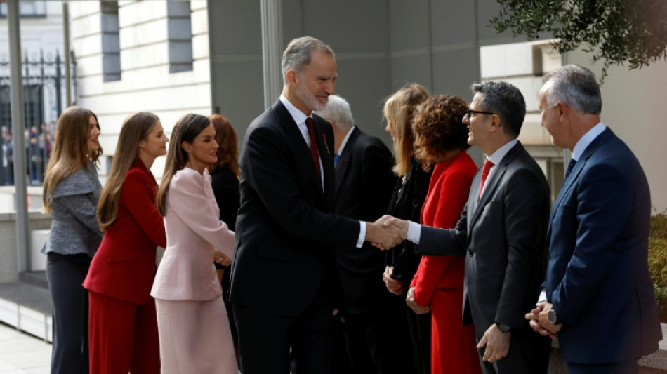 El rey Felipe VI destaca la transición democrática de España como modelo
