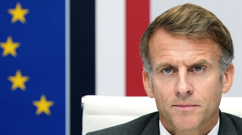 Fran&ccedil;a convoca 70 mil agentes para evitar novos dist&uacute;rbios