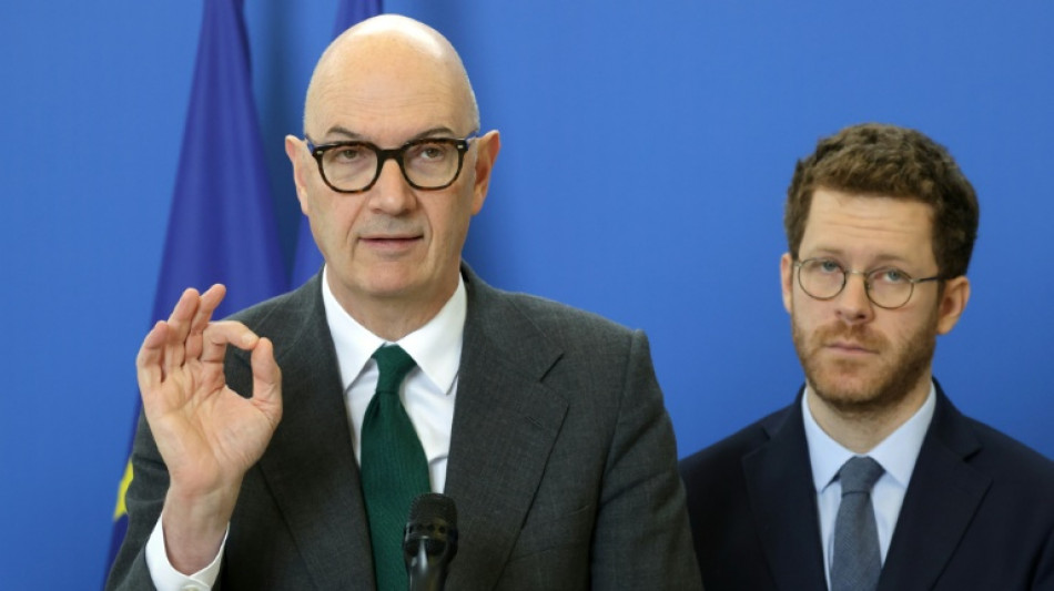 Carburants: le gouvernement promet des aides "cibl&eacute;es" 