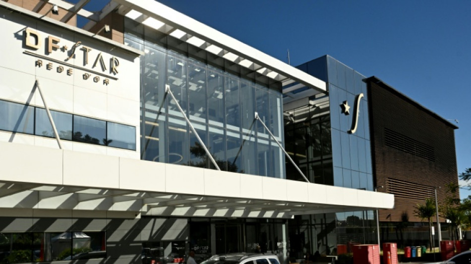 Bolsonaro operado 'com sucesso' para corrigir h&eacute;rnia inguinal