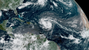 El huracán Erin crece a categoría 4 al acercarse al Caribe