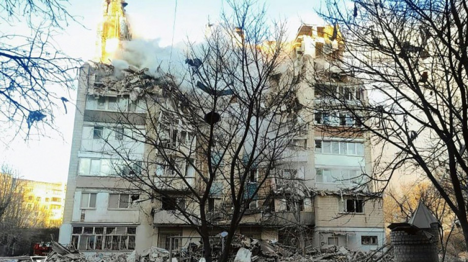 Ukraine: 10 morts dans une frappe russe avant des efforts diplomatiques en Turquie